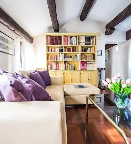 Attic Behind St. Mark's Square * ヴェネツィア